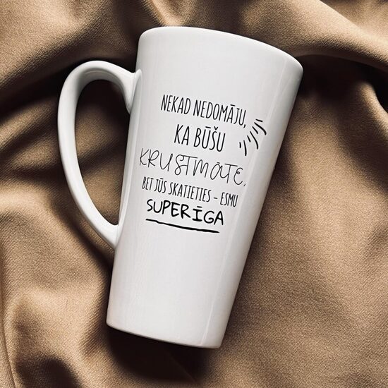 Superīga krustmāte